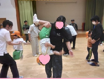 ママと遊ぶの楽しいな♪♪